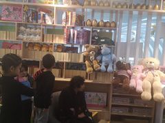 -新华书店(解放中路店)