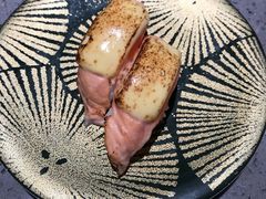 炙烧芝士三文鱼-小乔回转寿司(沈阳大悦城店)