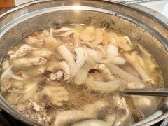 -三个椰子·现砍椰子鸡(金源CBD店)