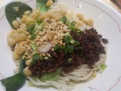 豌豆杂酱面-遇见小面(凯德广场店)