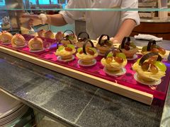 -咖啡苑自助餐厅·中国大饭店