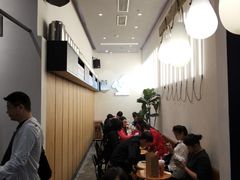 等位区-喜茶(深圳福田星河COCO Park店)