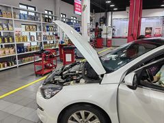 -道达尔加油站