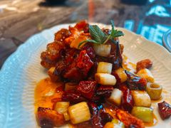 宫保虾球-麻六记(新天地店)