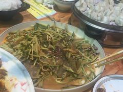 -快乐老家三鲜饺子东北菜(南六中路店)