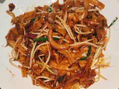 干炒牛河-港丽餐厅(杭大店)