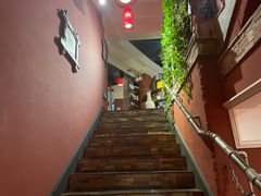 -大匠工房古船木艺术餐厅·猪肚鸡专门店(长白仙岛店)
