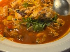 -魏铭鱼头捞饭(晋阳路店)