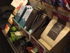 -星巴克(港汇1号办公楼店)