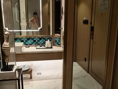 -威海铂丽斯国际大酒店(威海高铁站店)