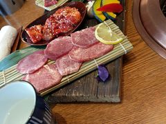 炎藏特选牛肉拼盘-炎蔵牛舌烤肉
