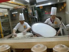 自助取餐区-山顶沙河粉-粤菜馆(凯旋店)