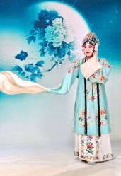 -华韵京剧摄影(洋桥角门东店)