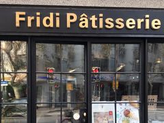 -Fridi Patisserie Cafe