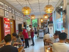 -老鼎万春卤菜(五代传承创始老店)