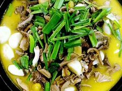 -洈水谣 · 地道荆州松滋菜(菱角湖公园店)