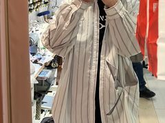 -季师傅无痕改衣(日月光中心店)