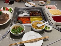 -海底捞火锅(旭辉MALL店)
