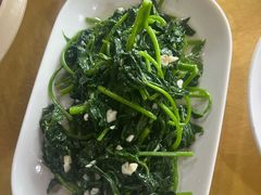 -鲤鱼塘农家山庄