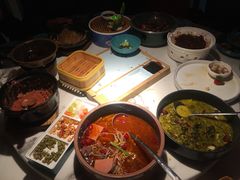 -荷塘秋月·本帮江浙菜(国权路店)