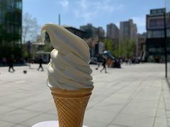 原味牛奶冰淇淋-OUR Bakery(三里屯太古里店)