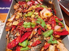 -何师烧烤·小龙虾·江湖川菜·精酿啤酒(中铁西城店)