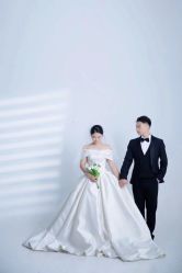 -唯一旅拍·颂当代影像艺术中心(上城店)