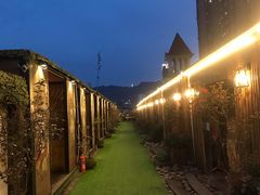-冰冰龙虾·江湖菜·花园江景餐厅