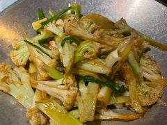 -卢大鲜鱼头捞饭(美利广场店)