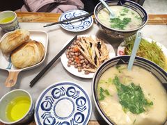 -虢国羊肉汤馆(政二街店)