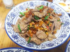 爆炒猪肝腰花-好呷八大碗(五羊店)
