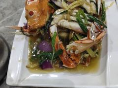 -四川小胡子海鲜(丁村万人海鲜广场店)