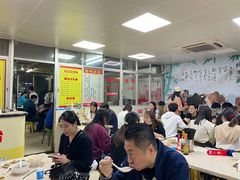 -华威达牛庄(黄埔大道西店)