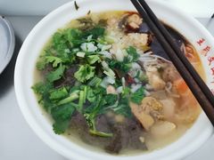 -文山荷鲜居(翠湖店)