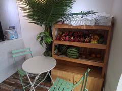 -津椰本·海南正宗椰奶清补凉(店一店)