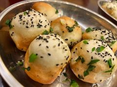 特色生煎-三两春(浦三路店)