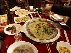 -山城年华老火锅(玉林店)