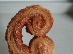 小蝴蝶酥-上海哈尔滨食品厂(淮海中路店)