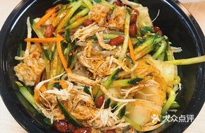 Sweet and Sour Noodles and Rice Noodles Platter