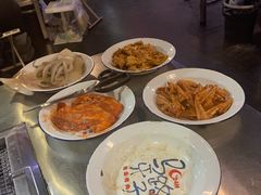-马路牙子地桌烤肉(工体店)