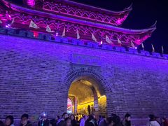 -巴陵广场