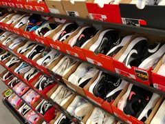 -NIKE北京马连道换季优惠店