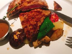 -阿妮叶李(光谷世界城店)