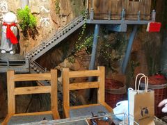 -破瓦寒窑·地摊烤羊排