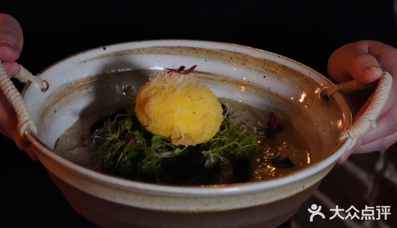 火焰围桌餐厅🔥法式氛围芦苇ROZO