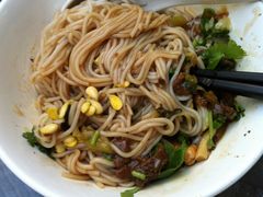 -海口骑楼小吃街