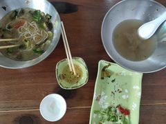 -周记蟹仔粉(侨港风情街店)