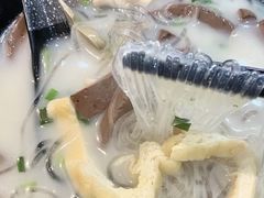 -鸭小妹鸭血粉丝(老门东店)