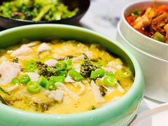 酸菜鱼-洋洋中餐馆·SINCE 1997(信投店)
