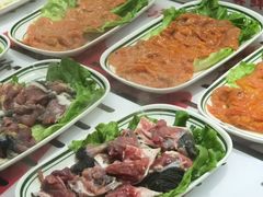 -四囍码头海鲜烧烤自助火锅(外滩南京东路悦荟广场店)